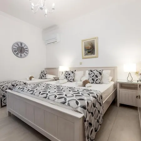 Panos Luxury * Páros