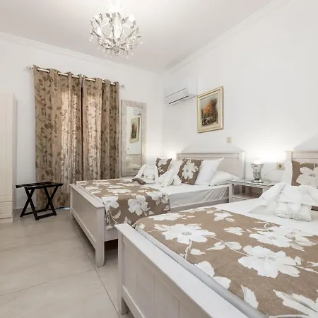 Panos Luxury Páros