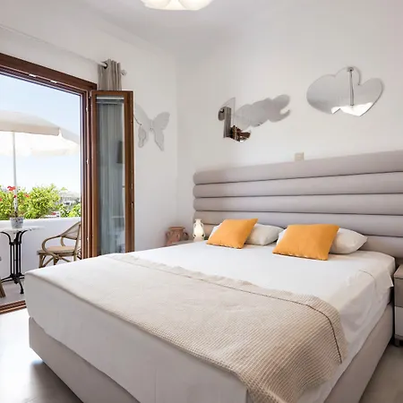 Panos Luxury Apartment *