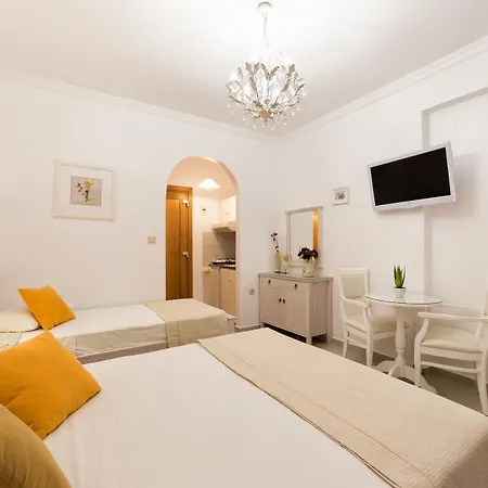 Panos Luxury *
